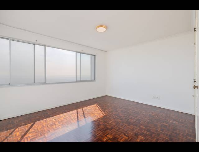 2 BEDROOM APARTMENT TO LET IN MOUILLE POINT